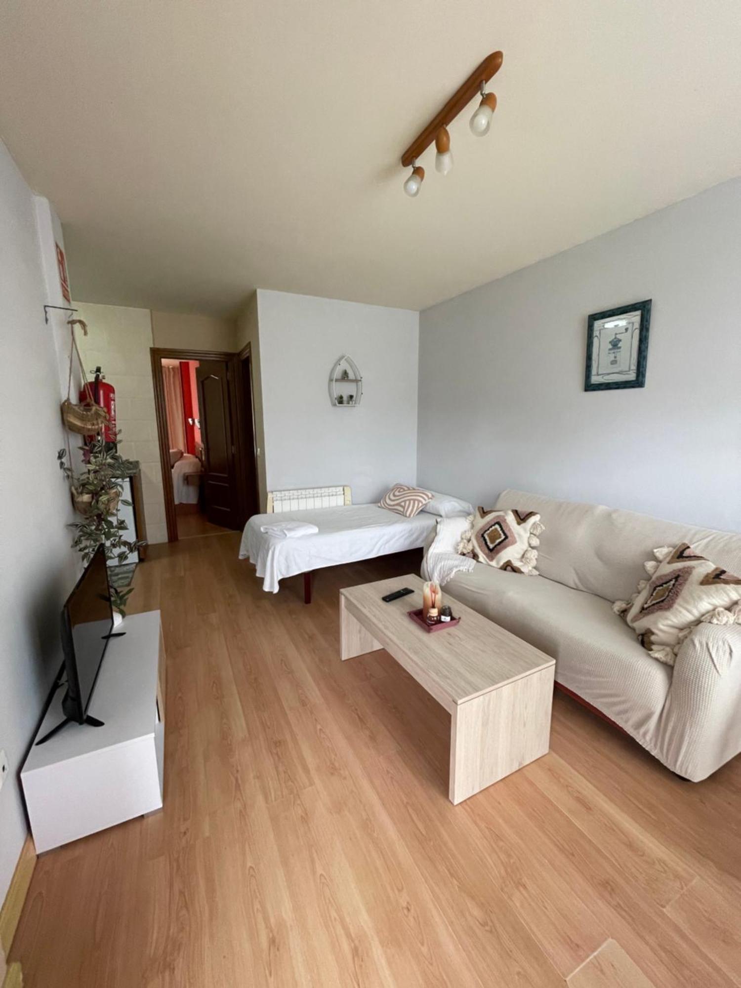 El Horriu Apartman Llanes Kültér fotó